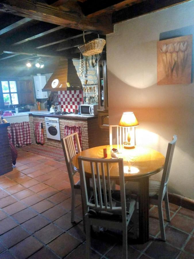Casa De Campo El Midiaju Para 8 Personas Carmona  ภายนอก รูปภาพ